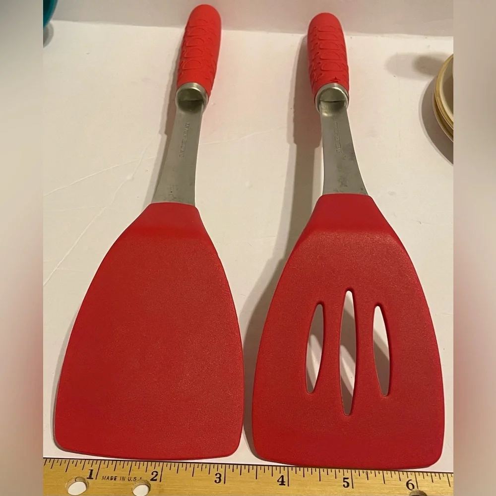 2 pc Kitchen Tool Set: Solid & Slotted Turners
